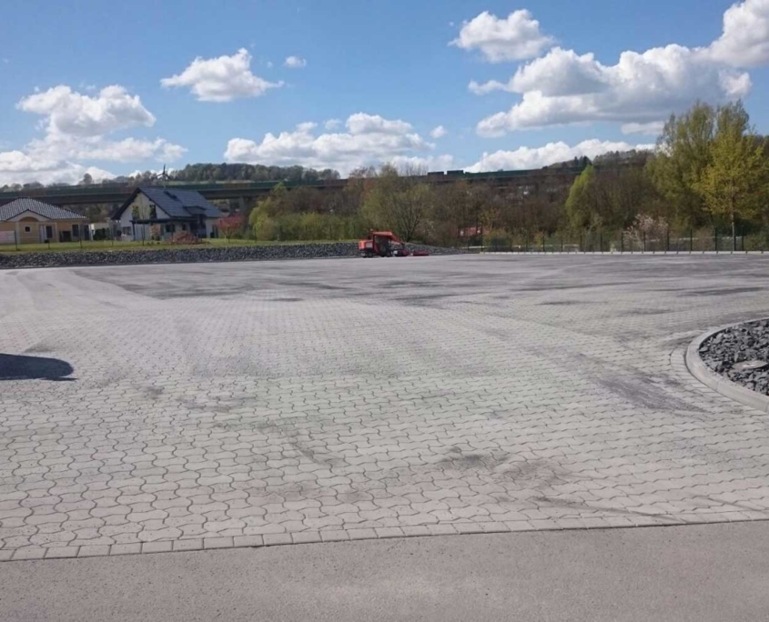 LKW-Stellplatz_004-845x684